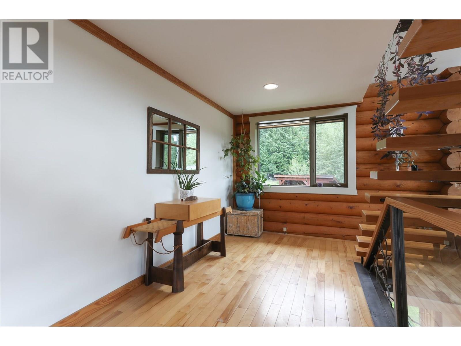 Photo 40 of 6580 6 Highway, Ymir BC