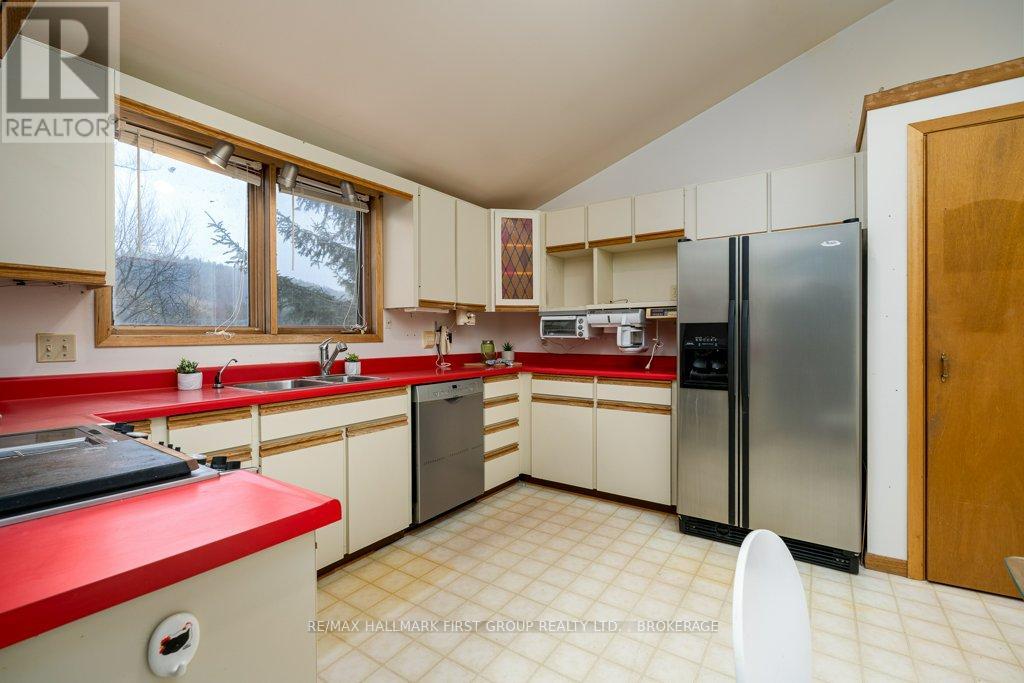 Photo 14 of 191 South Trent Street, Quinte West ON