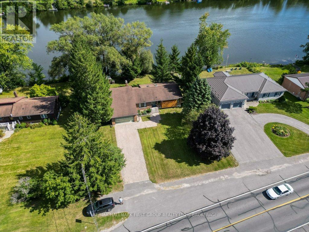 Photo 9 of 191 South Trent Street, Quinte West ON