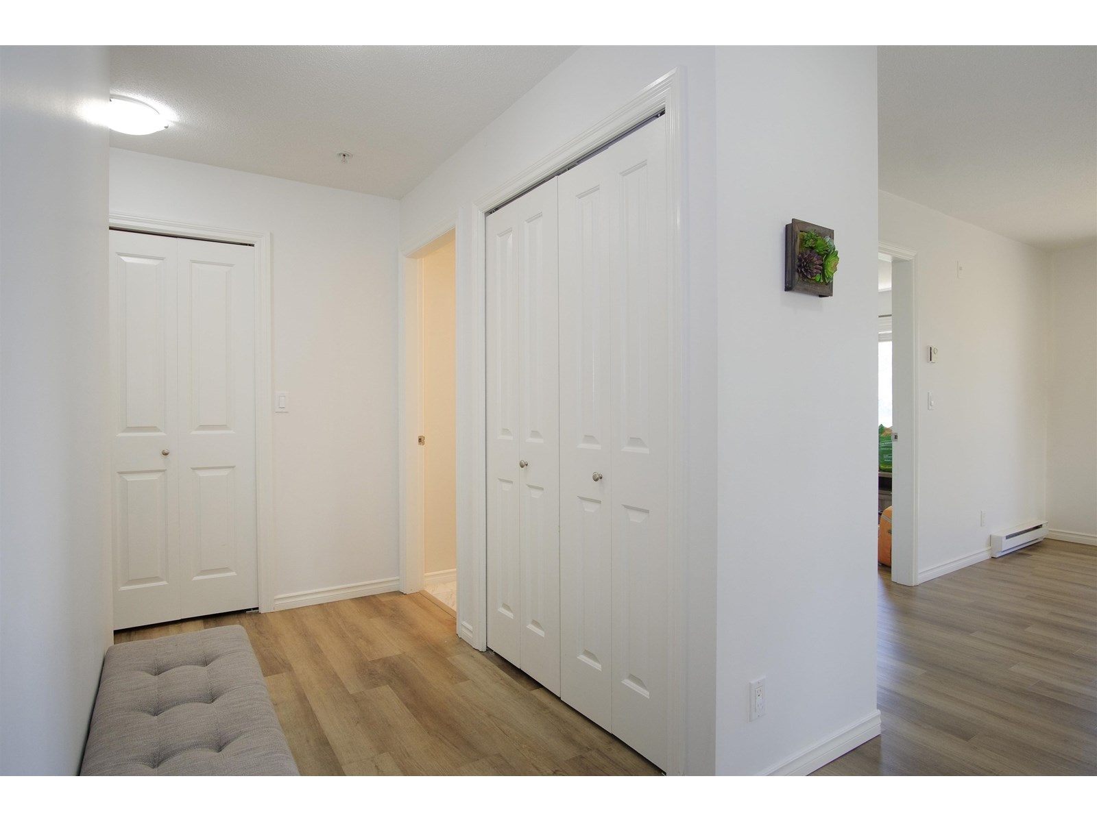 Photo 4 of 210 32063 Mt Waddington Avenue, Abbotsford BC