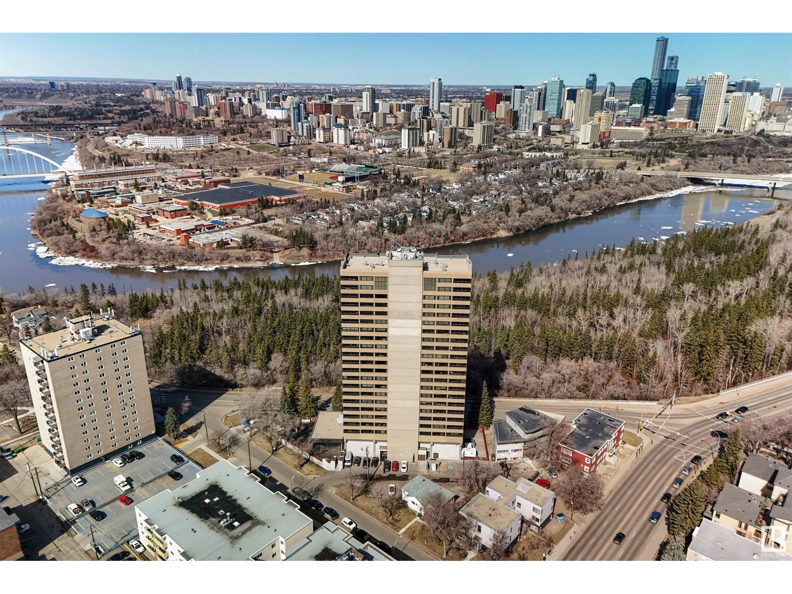Photo 20 of 403 9929 Saskatchewan Dr Nw, Edmonton AB
