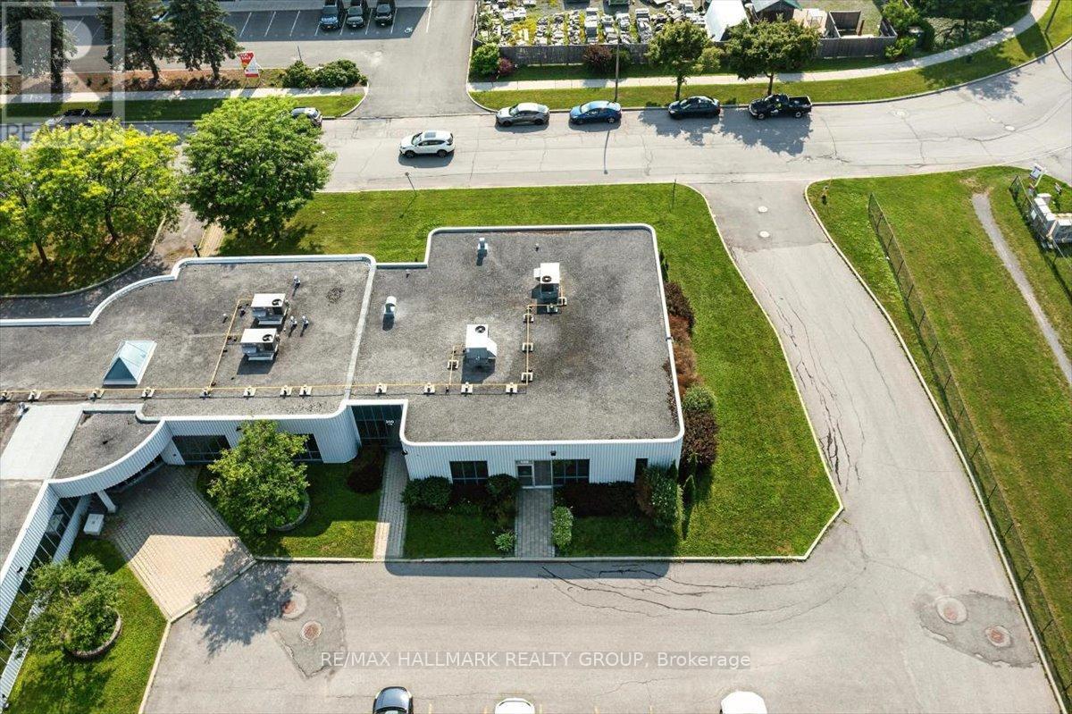 Photo 12 of 100 5440 Canotek Road, Ottawa ON