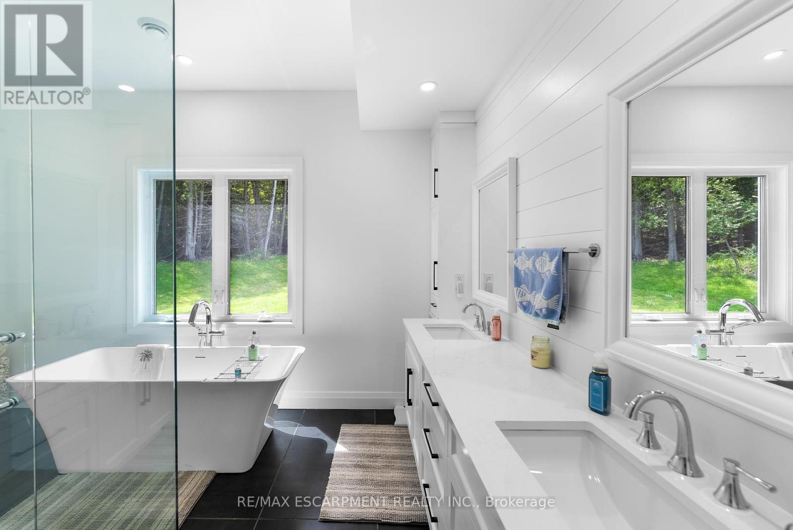 Photo 18 of 76 B Johnston Road, Central Manitoulin ON