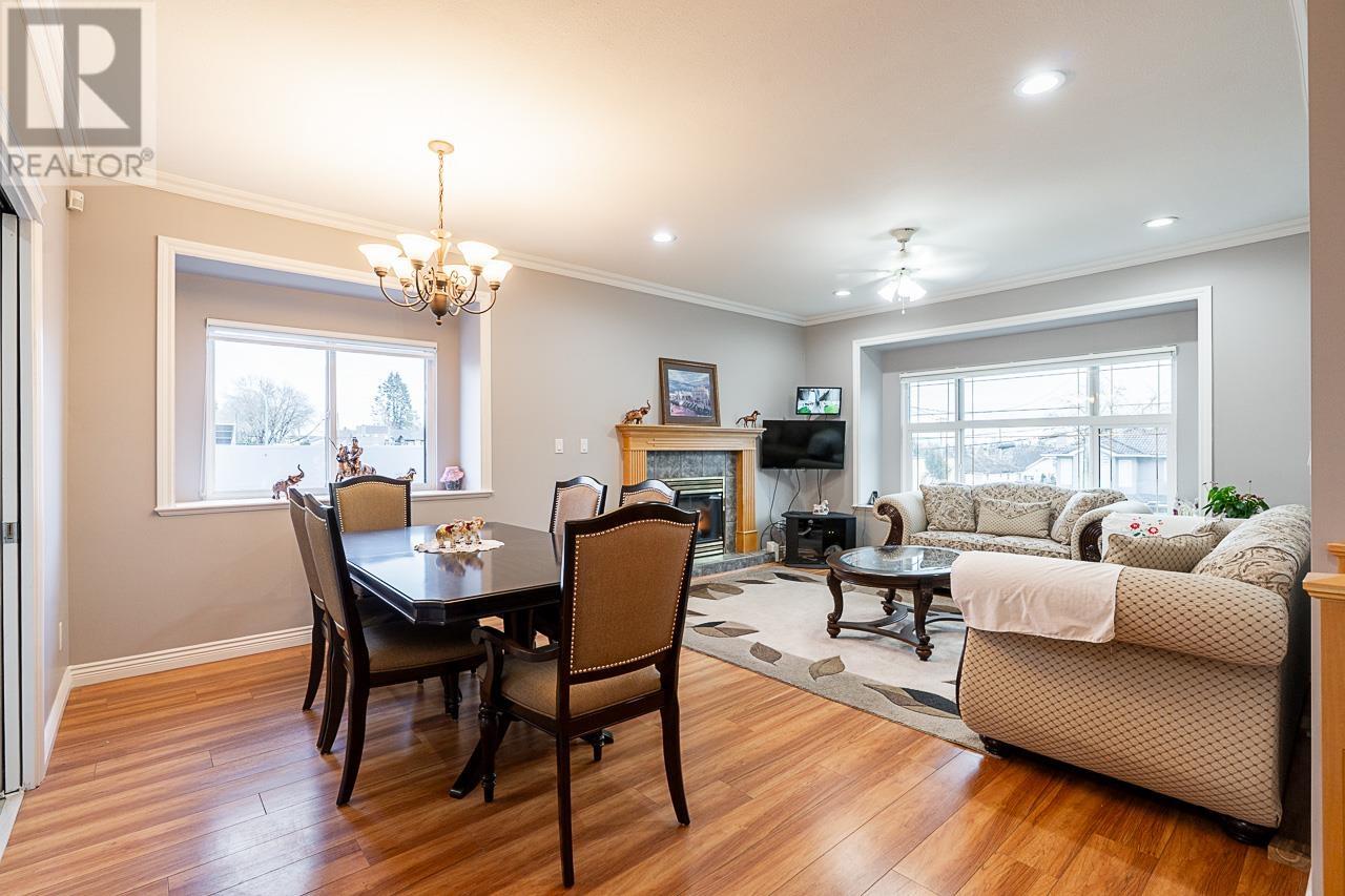 Photo 20 of 7877 15th Avenue, Burnaby BC