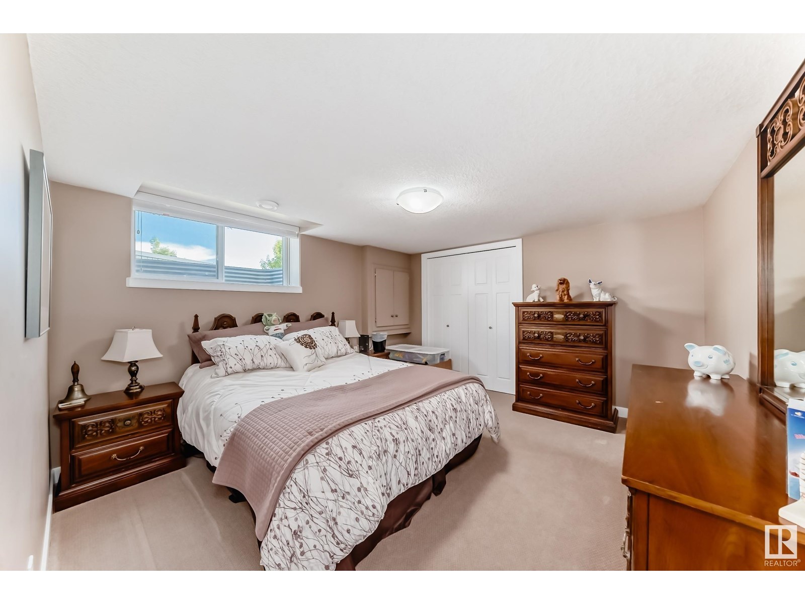 Photo 25 of 1 Lincoln Cv, Spruce Grove AB
