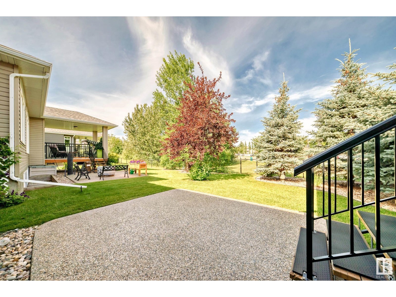 Photo 50 of 1 Lincoln Cv, Spruce Grove AB