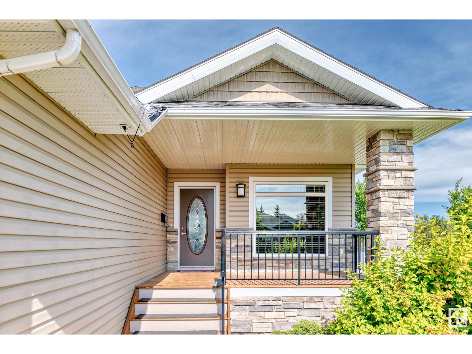 Photo 5 of 1 Lincoln Cv, Spruce Grove AB