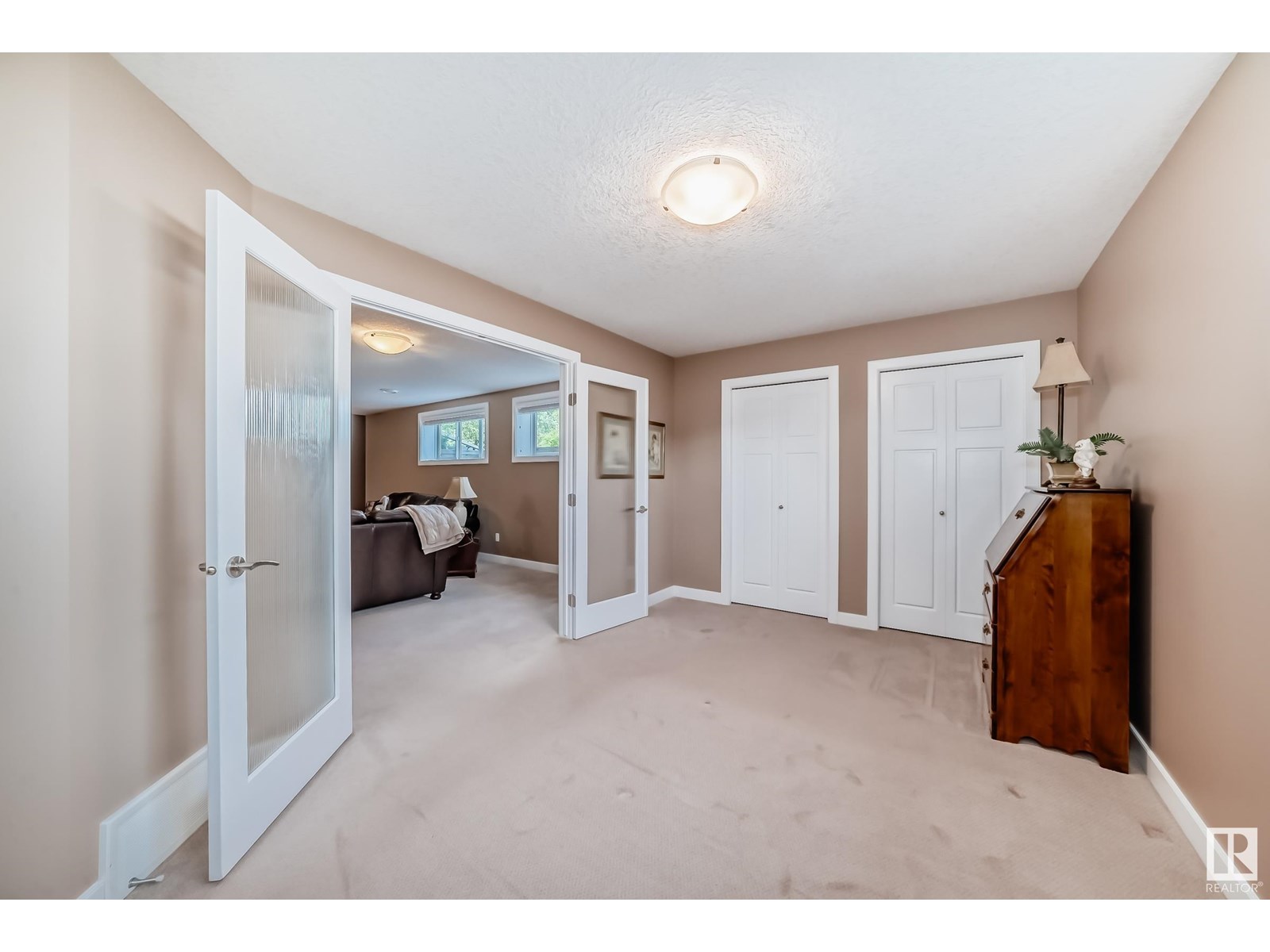 Photo 67 of 1 Lincoln Cv, Spruce Grove AB