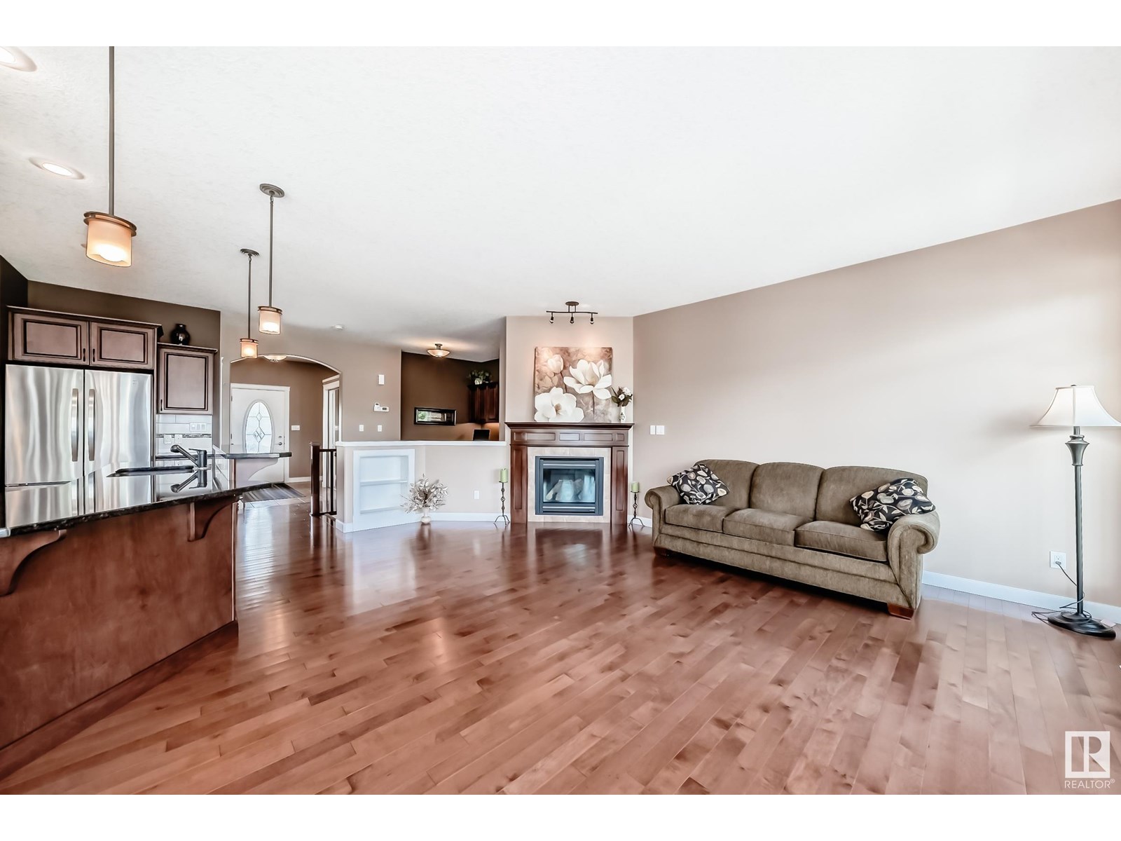 Photo 66 of 1 Lincoln Cv, Spruce Grove AB