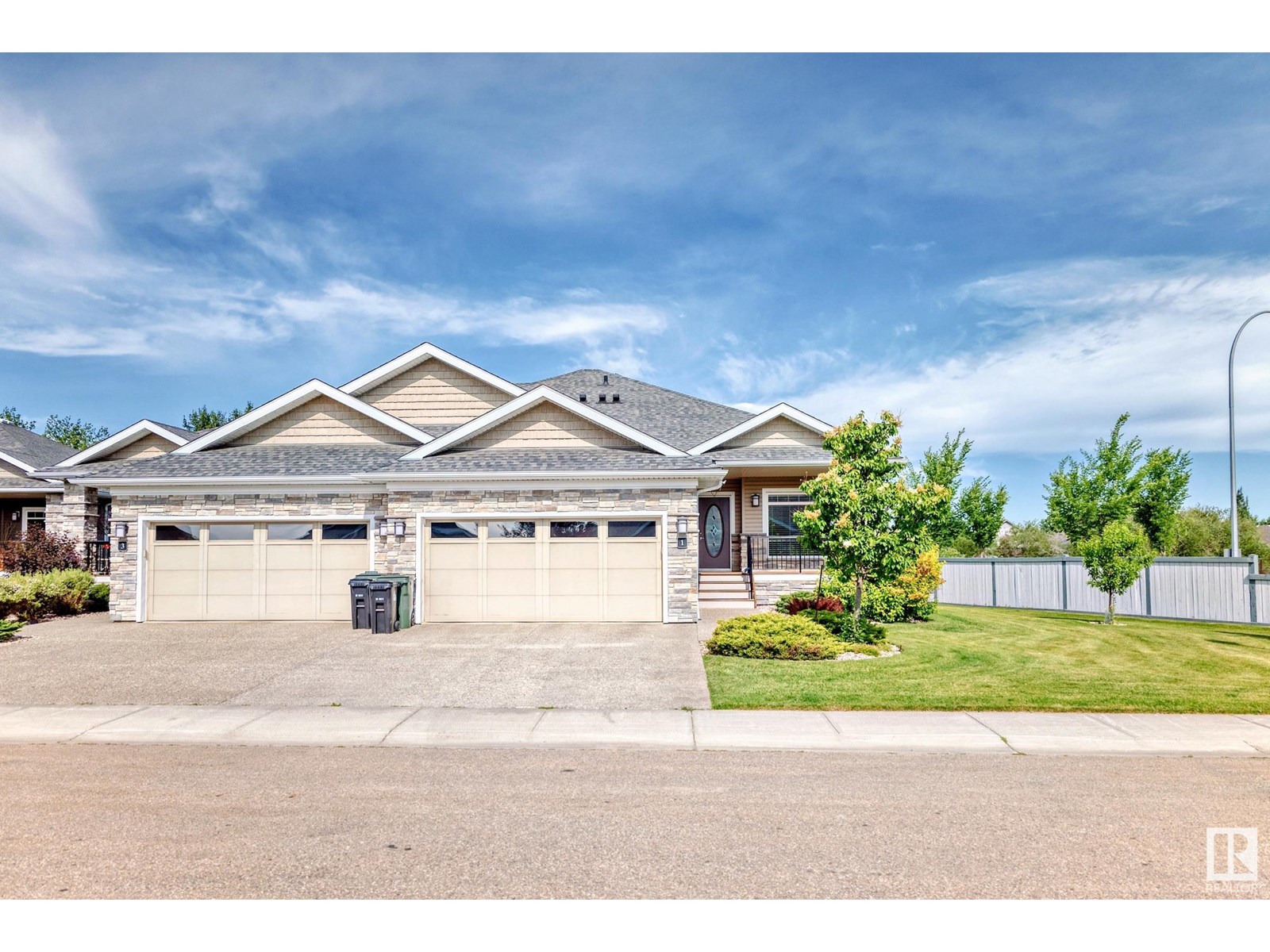 Photo 12 of 1 Lincoln Cv, Spruce Grove AB