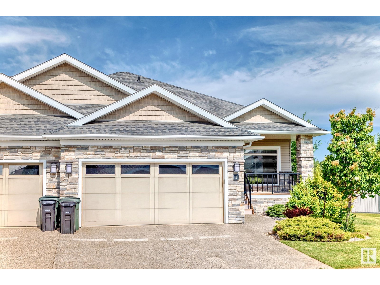 Photo 51 of 1 Lincoln Cv, Spruce Grove AB