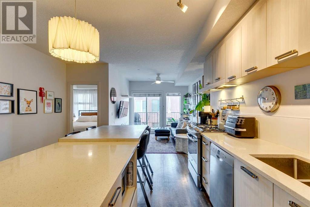 Single Family House for Sale in    Street NE Renfrew Calgary 