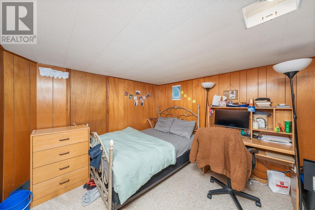 Photo 25 of 751 Kemsley Drive, Sarnia ON