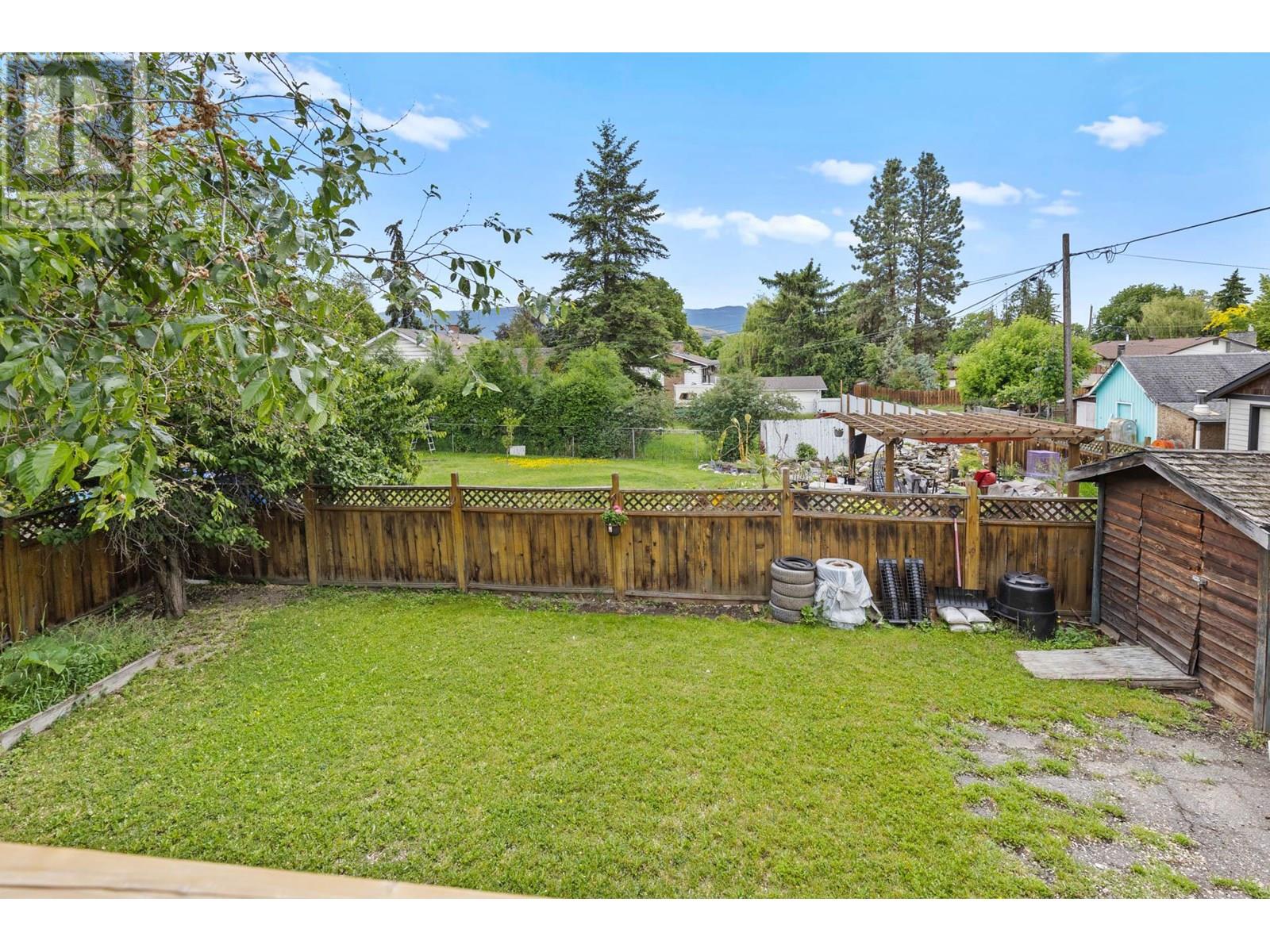 Photo 24 of 1502 32 Avenue, Vernon BC