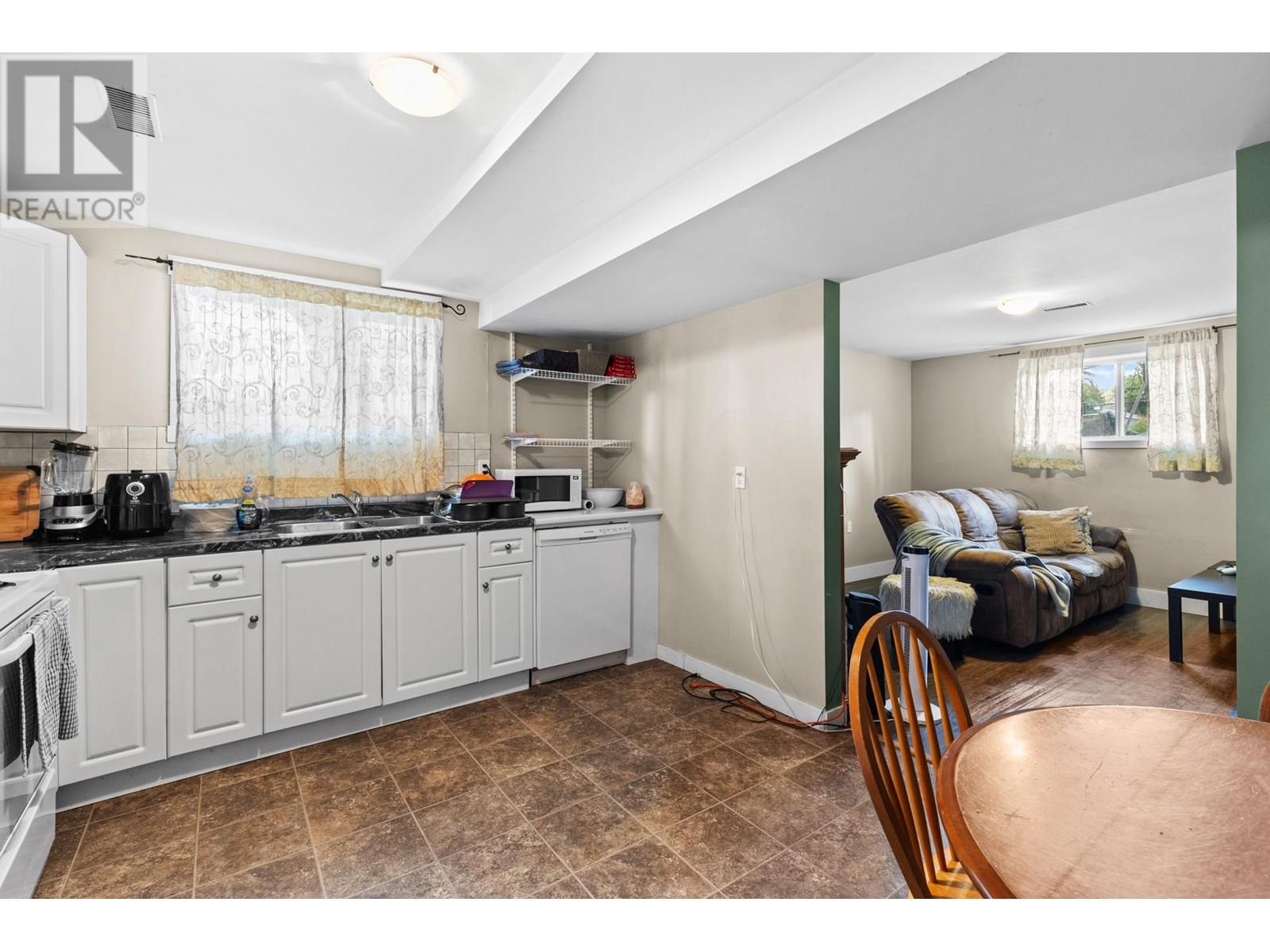 Photo 23 of 1502 32 Avenue, Vernon BC