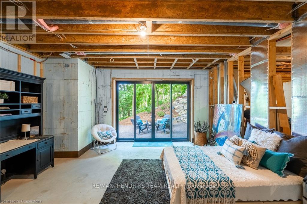 Photo 1 of 3713 Nineteenth Street, Lincoln ON