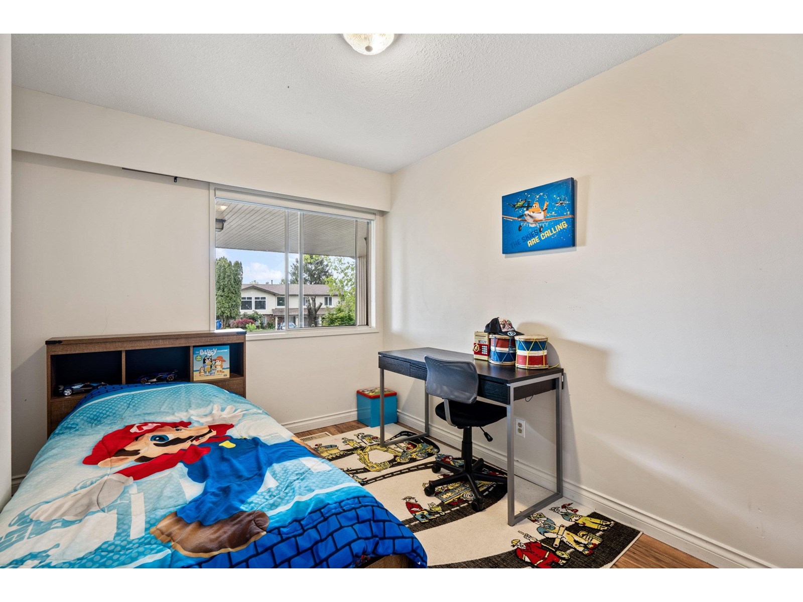 Photo 10 of 2542 Springhill Street, Abbotsford BC