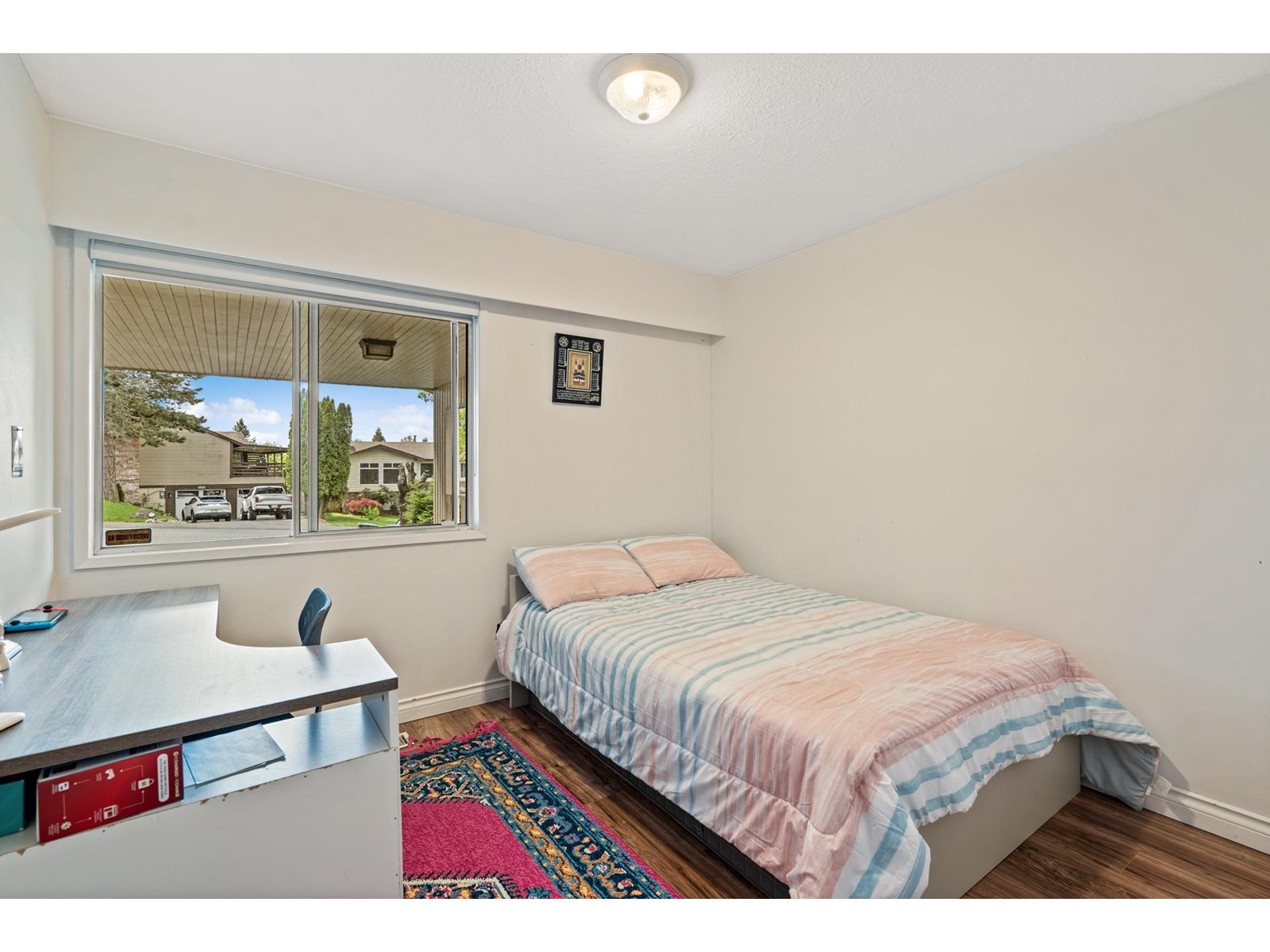 Photo 11 of 2542 Springhill Street, Abbotsford BC