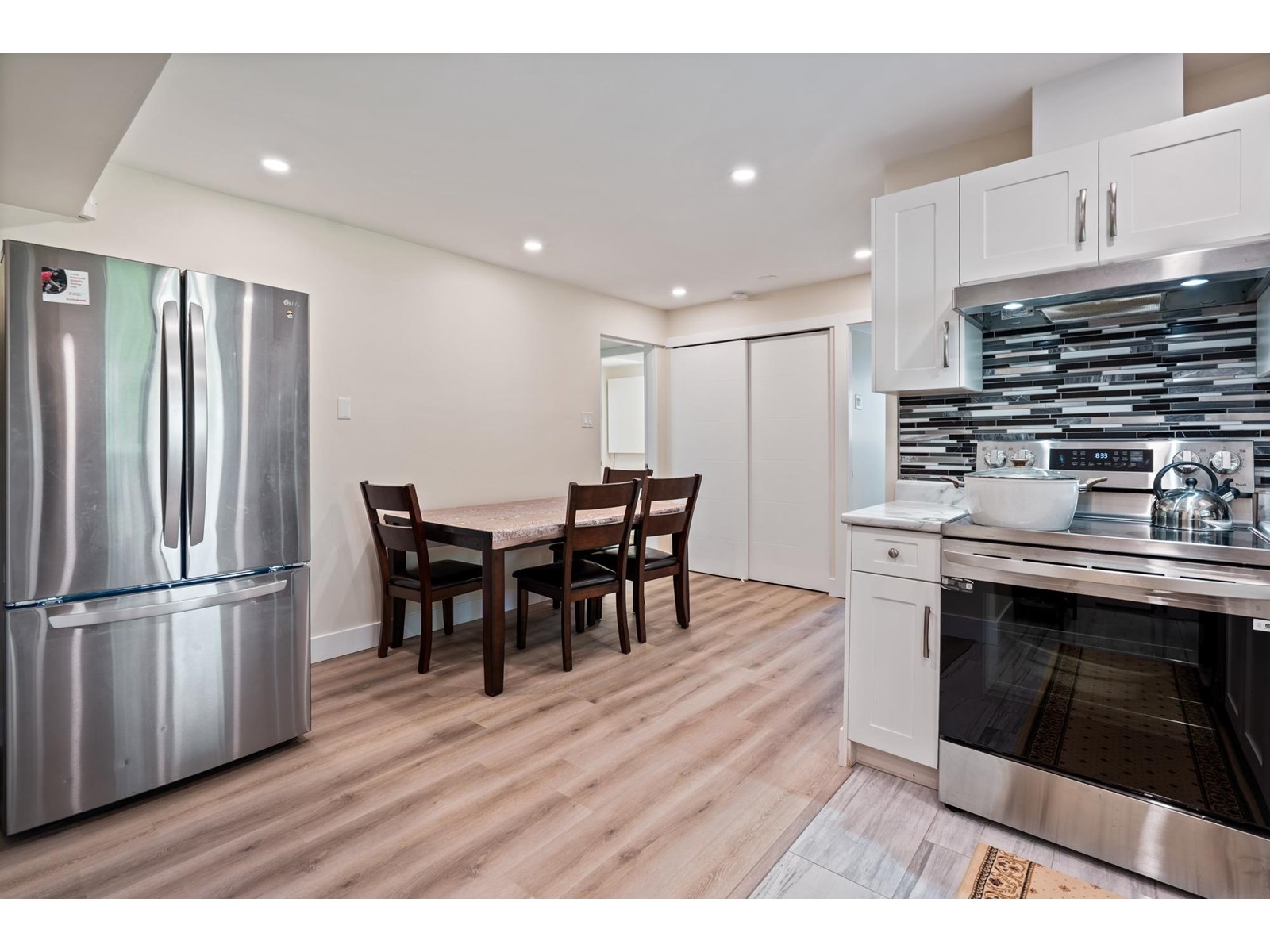 Photo 20 of 2542 Springhill Street, Abbotsford BC