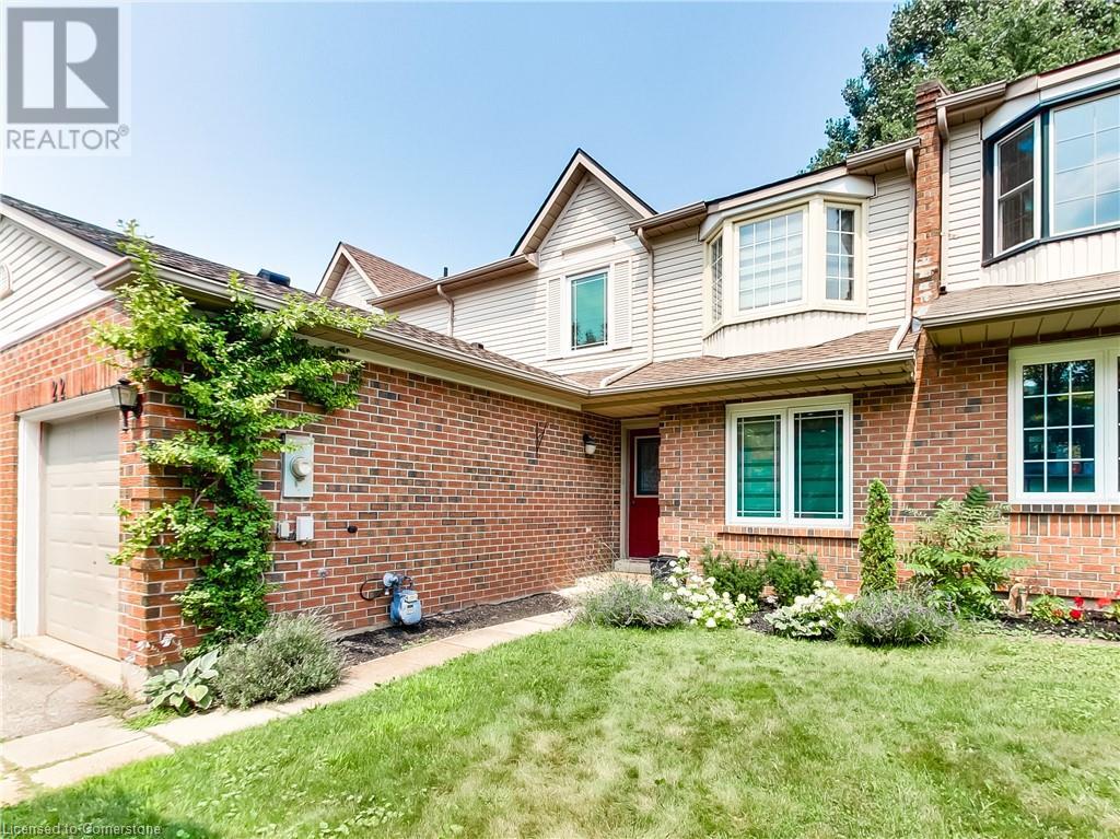 Photo 1 of 22 Hedgelawn Drive, Grimsby ON
