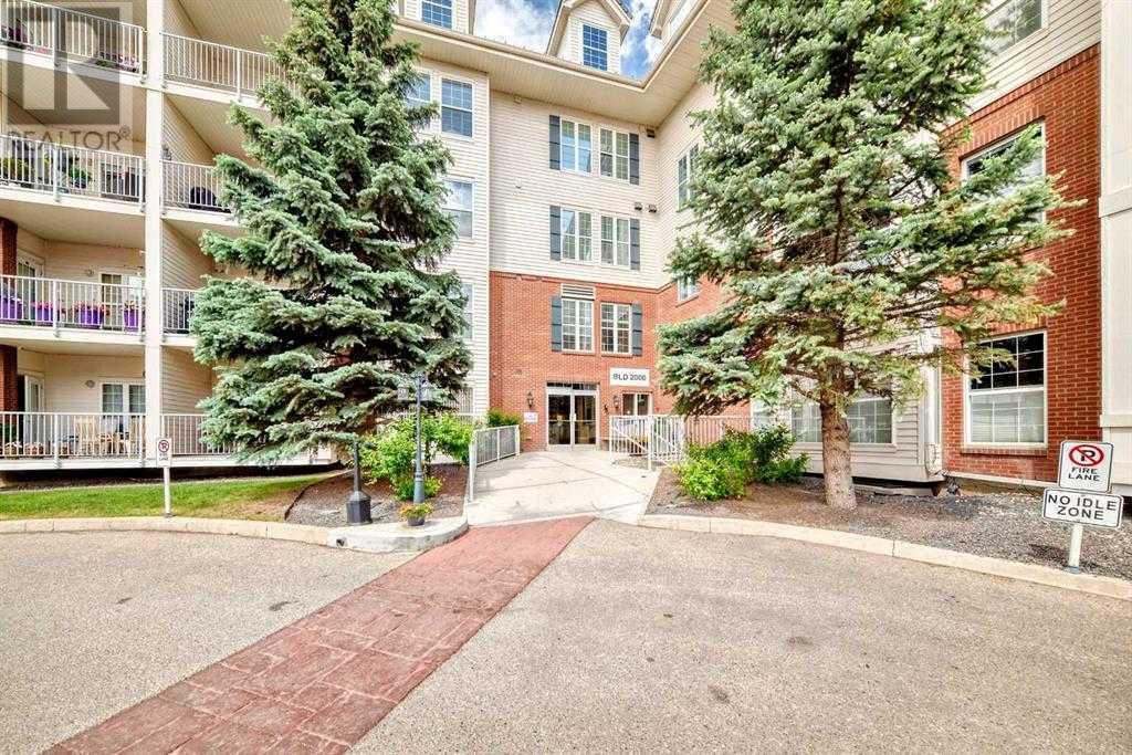 Single Family House for Sale in   Country Village Road NE Country Hills Village Calgary 