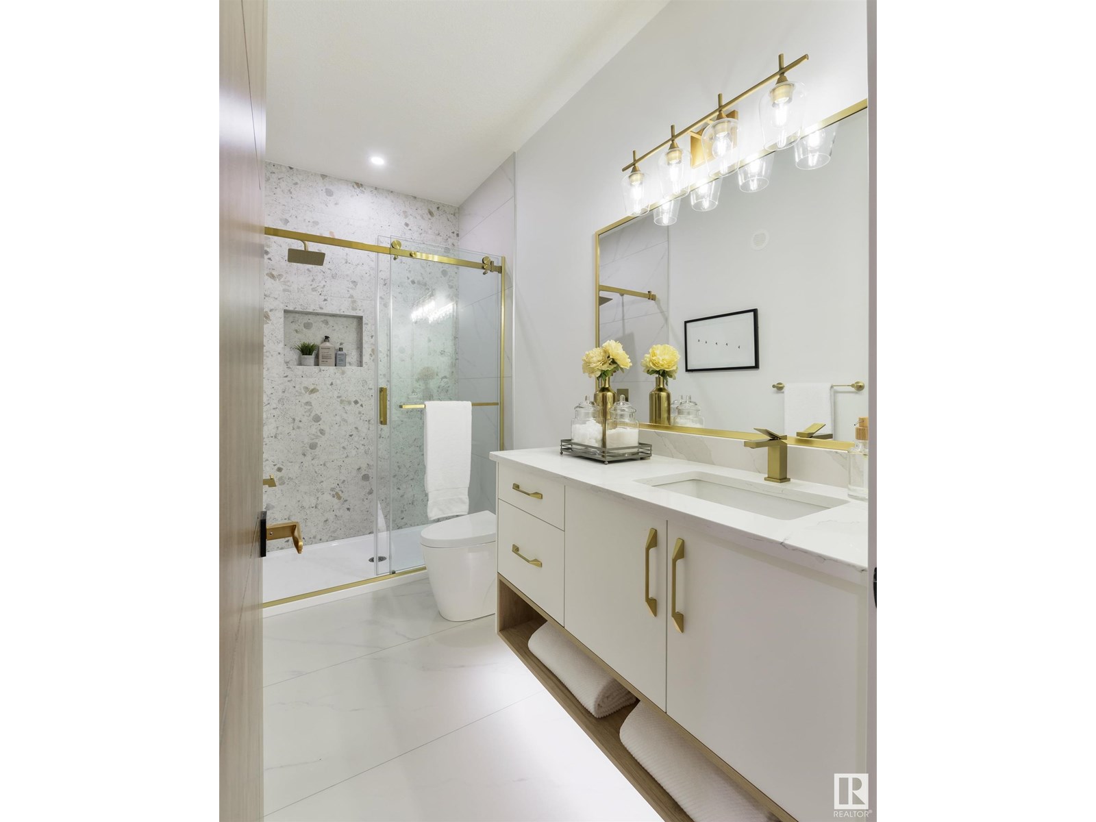 Photo 8 of 1554 Howes Pl Sw Sw, Edmonton AB