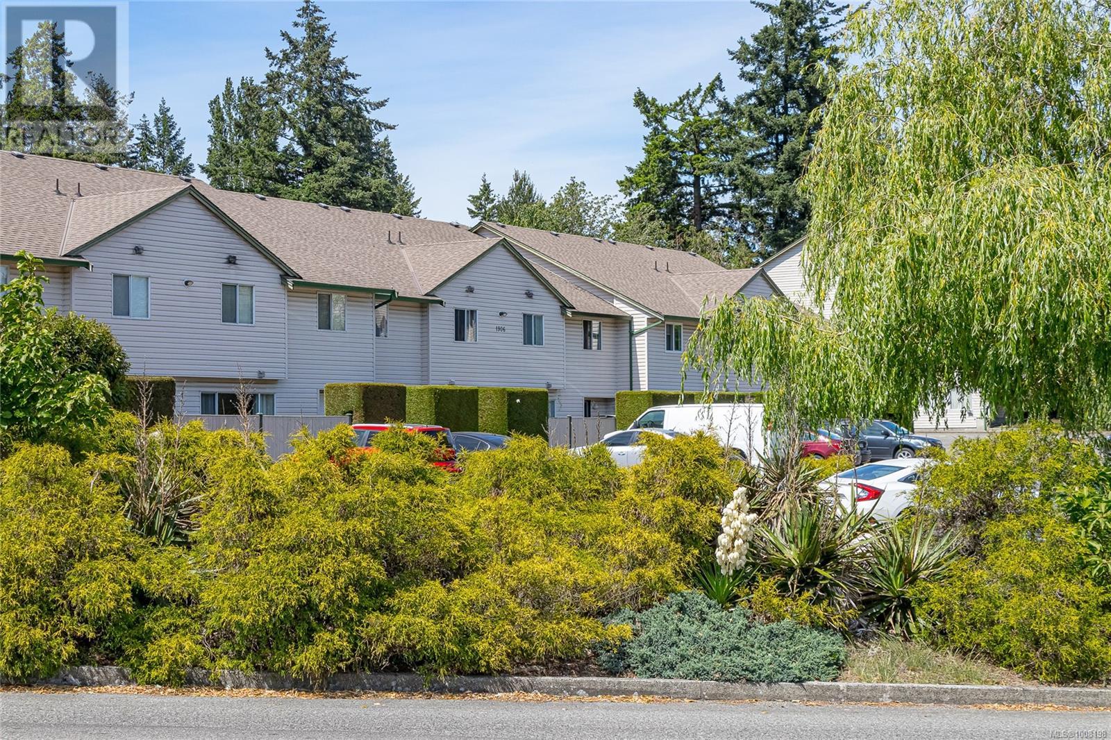 Photo 25 of 10 1906 Bowen Rd, Nanaimo BC