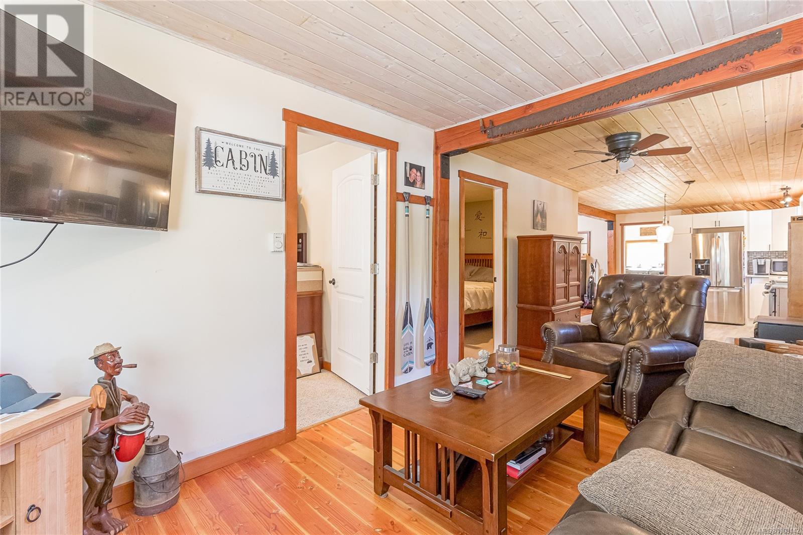 7420 Cowichan Lake Rd, Lake Cowichan