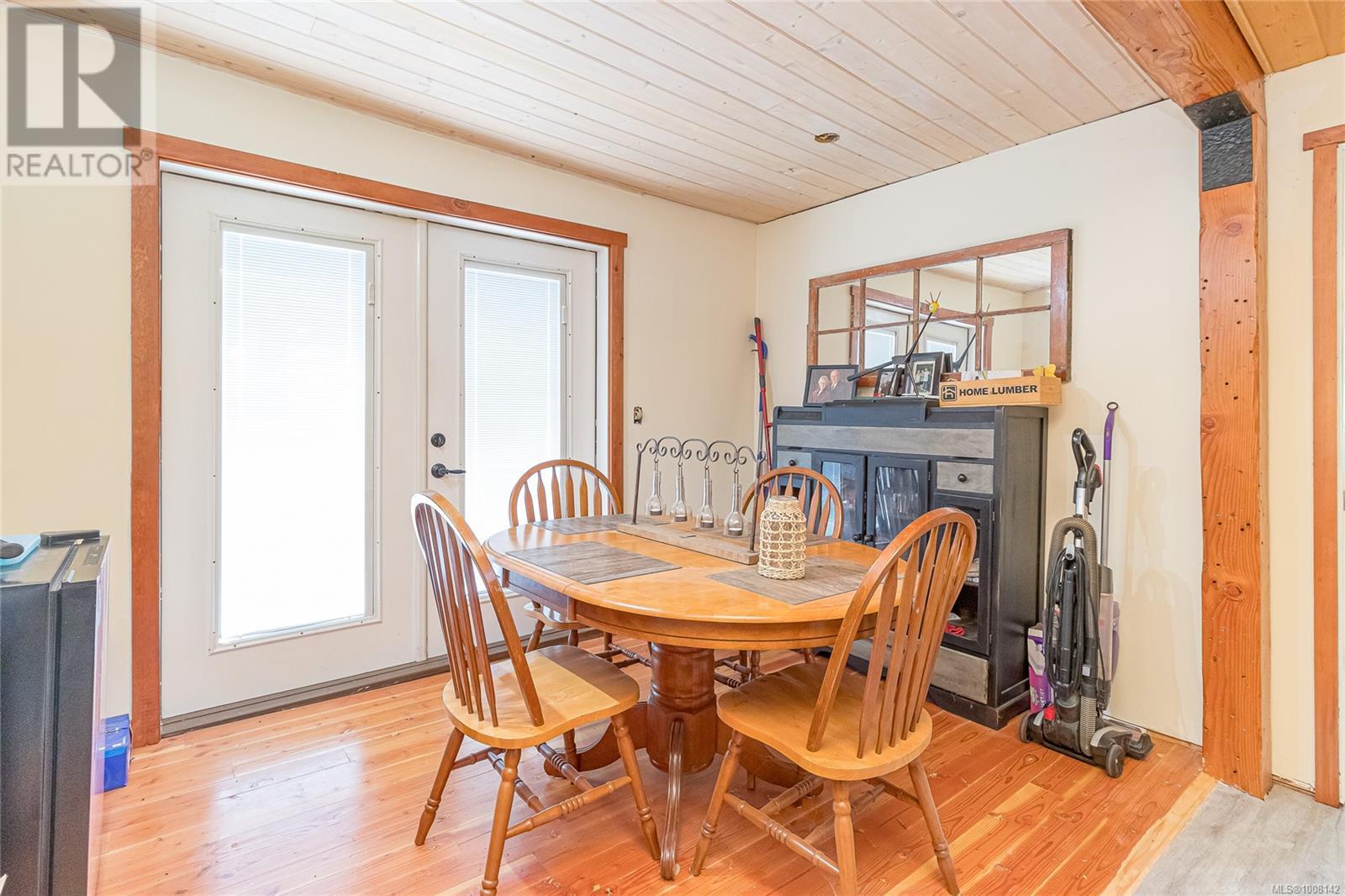7420 Cowichan Lake Rd, Lake Cowichan