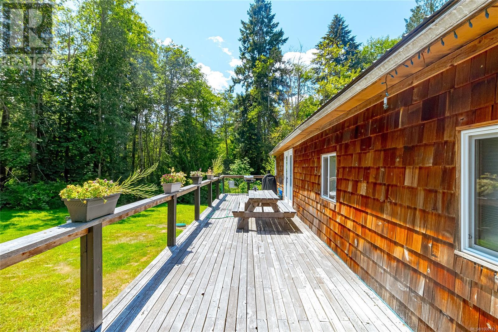7420 Cowichan Lake Rd, Lake Cowichan