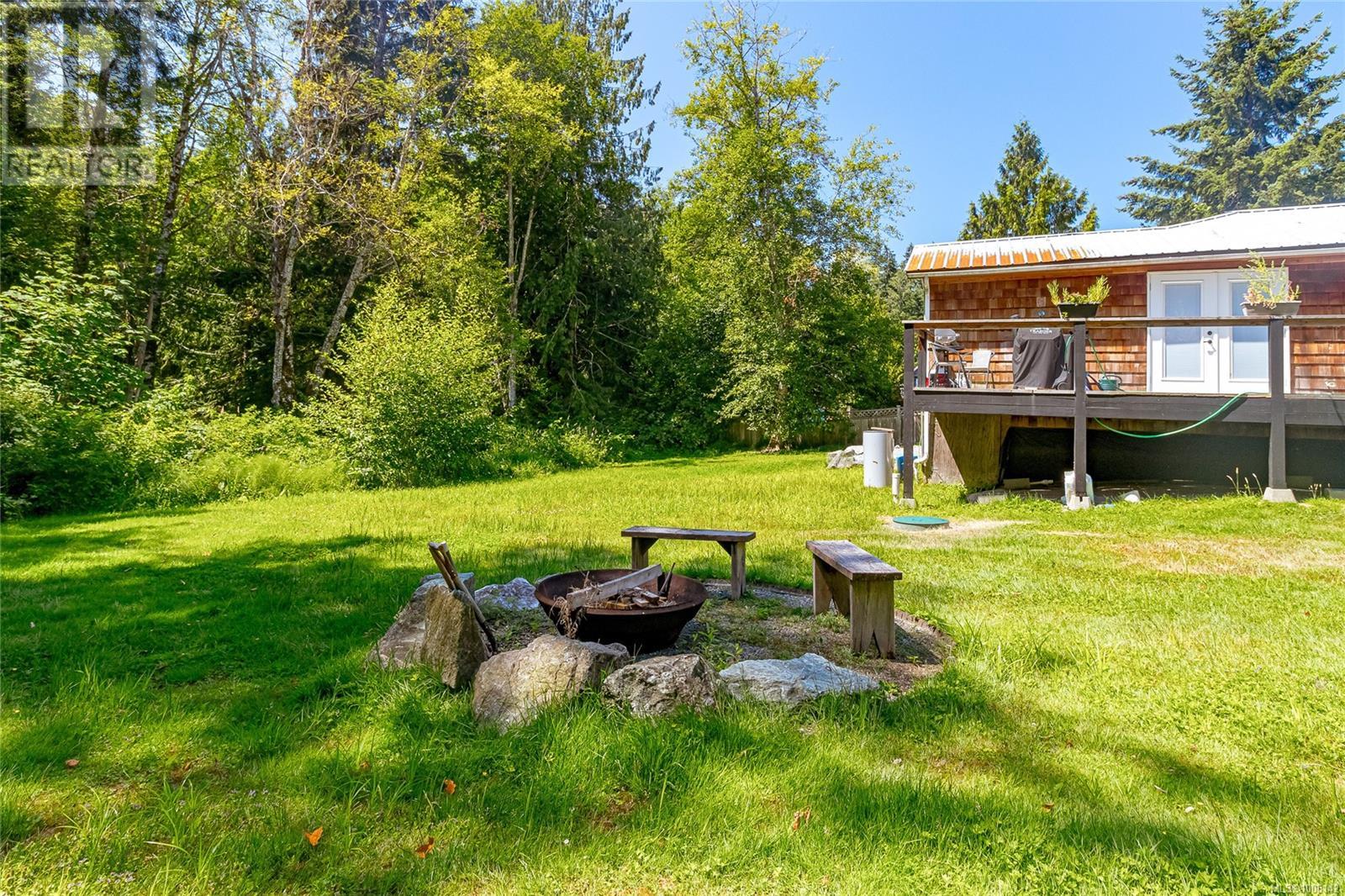 7420 Cowichan Lake Rd, Lake Cowichan