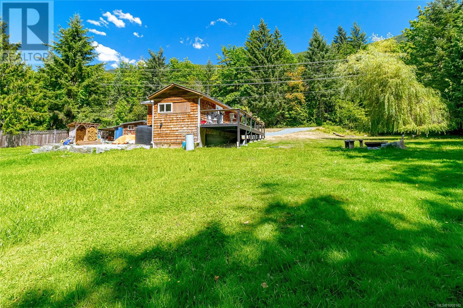 7420 Cowichan Lake Rd, Lake Cowichan