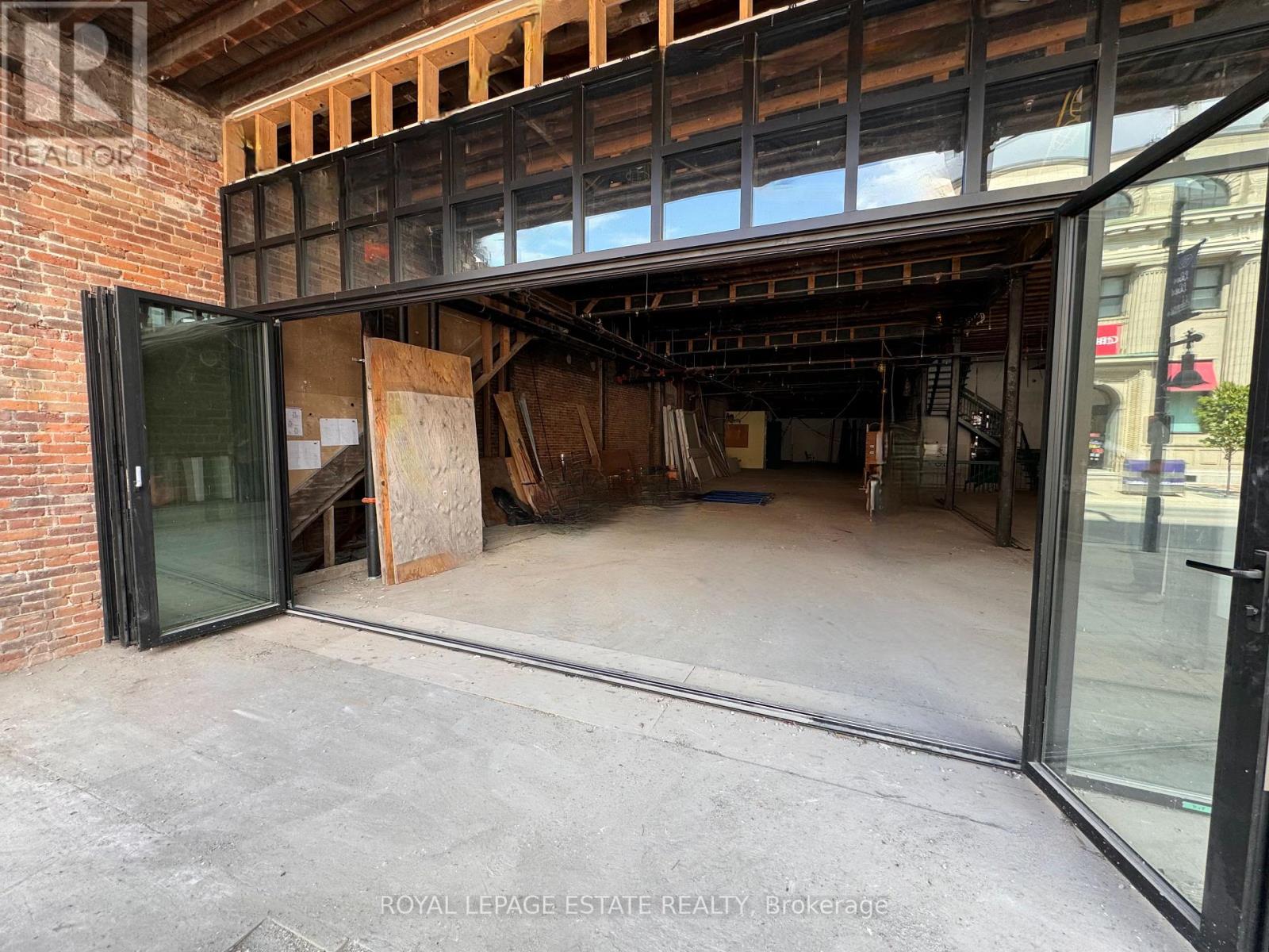 232 FRONT STREET