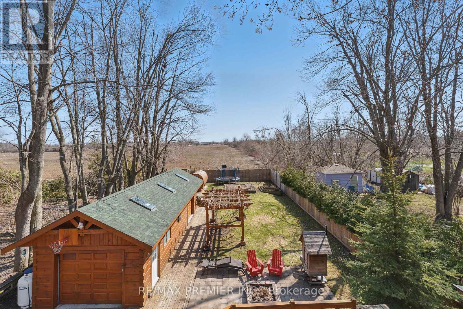 Photo 31 of 2441 Lakeshore Drive, Ramara ON