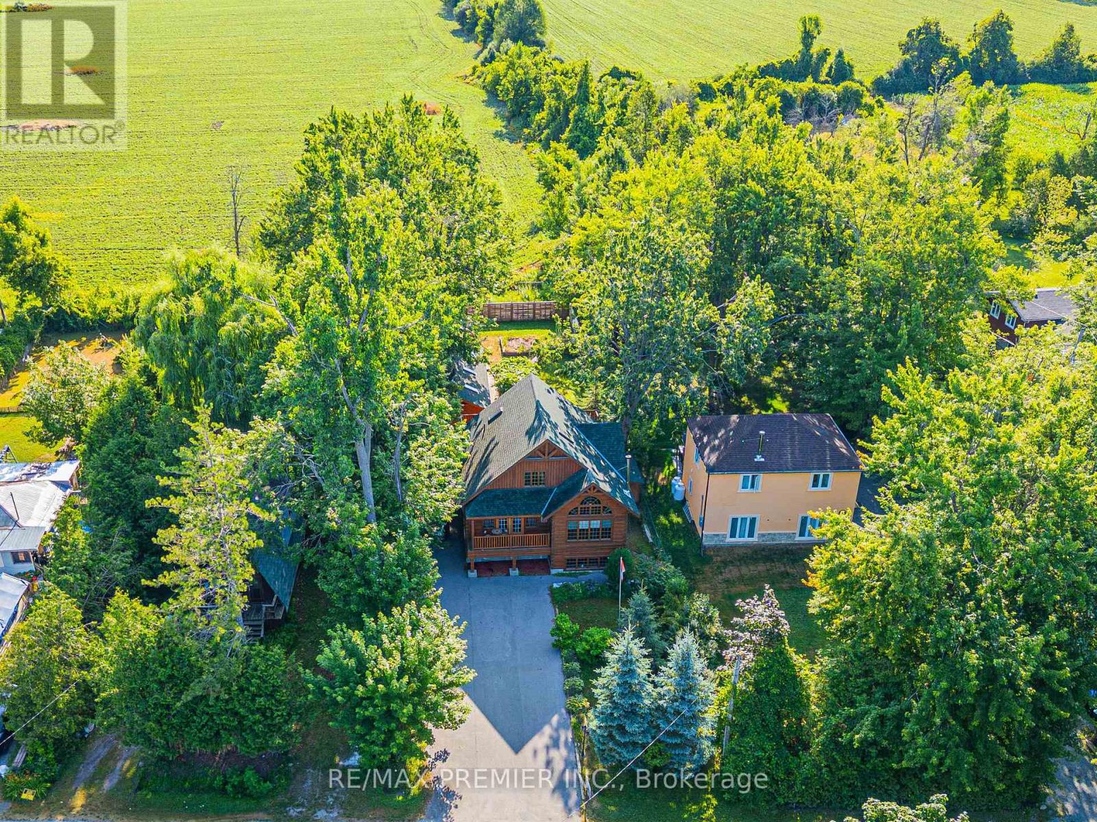 Photo 25 of 2441 Lakeshore Drive, Ramara ON