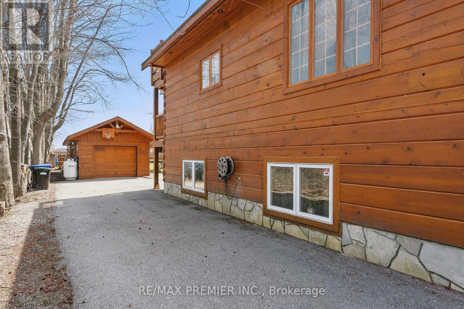 Photo 42 of 2441 Lakeshore Drive, Ramara ON