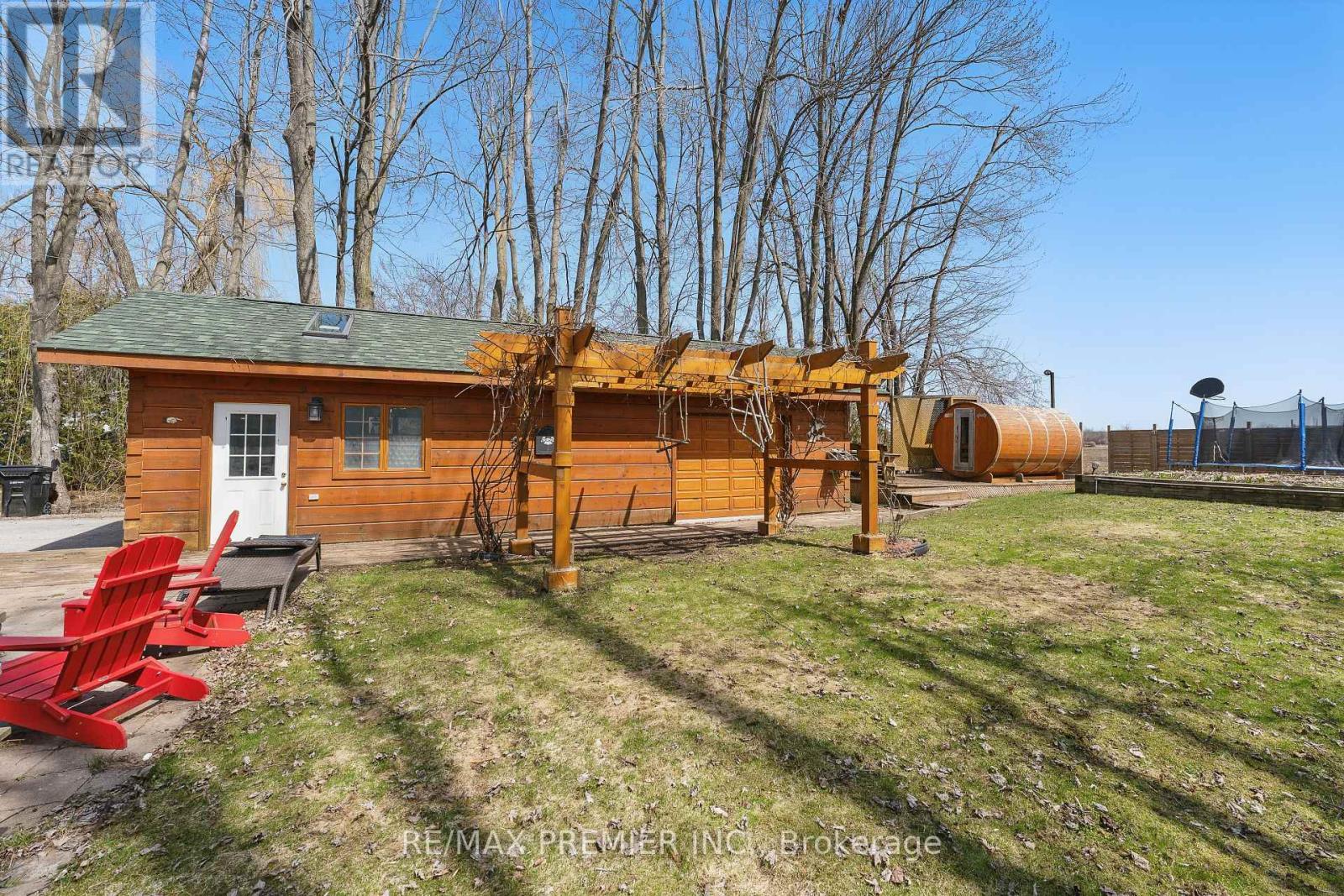 Photo 33 of 2441 Lakeshore Drive, Ramara ON