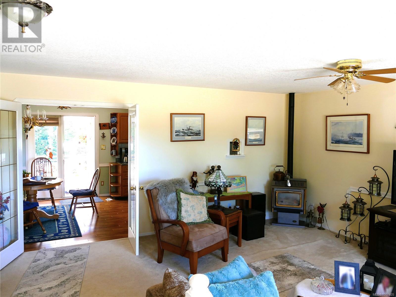 Photo 13 of 6637 Walker Frontage Rd, Fanny Bay BC