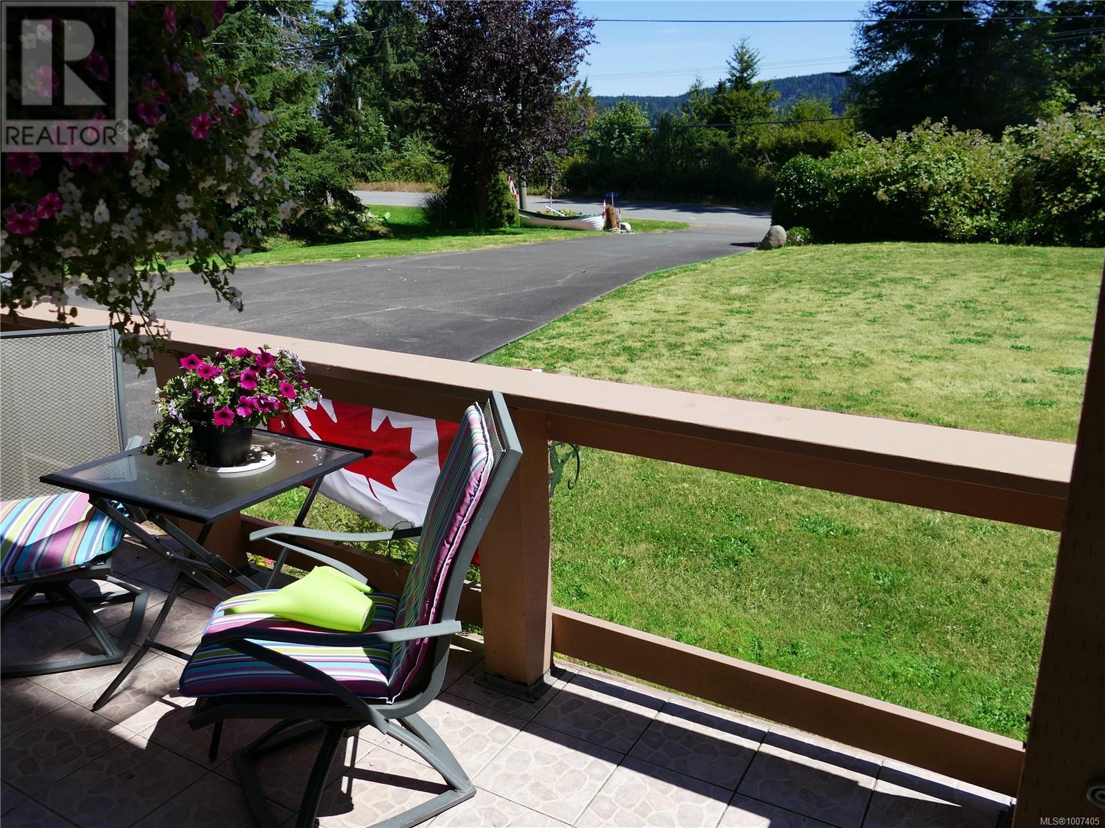 Photo 29 of 6637 Walker Frontage Rd, Fanny Bay BC