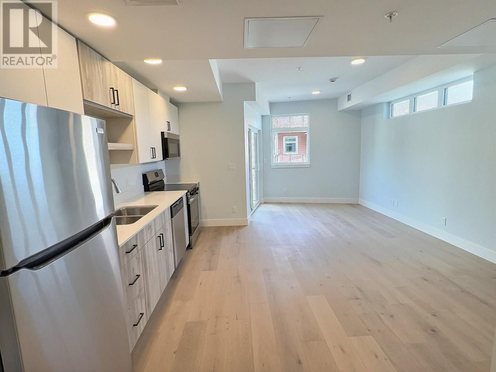 Photo 4 of 207 Royal Avenue Unit 308, Kamloops BC