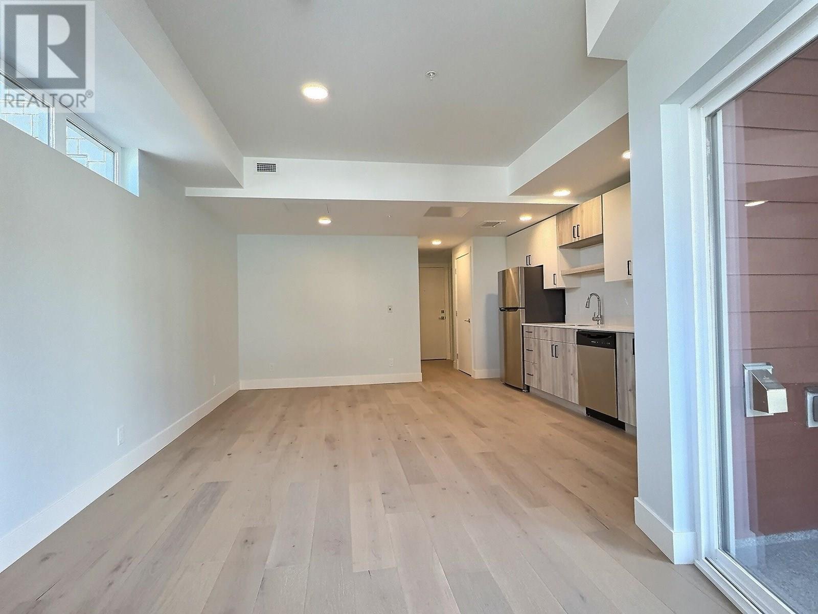 Photo 6 of 207 Royal Avenue Unit 308, Kamloops BC