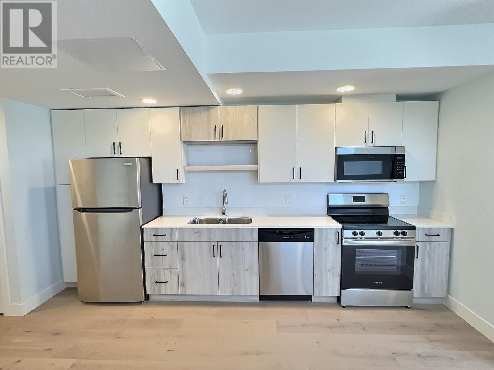 Photo 8 of 207 Royal Avenue Unit 308, Kamloops BC