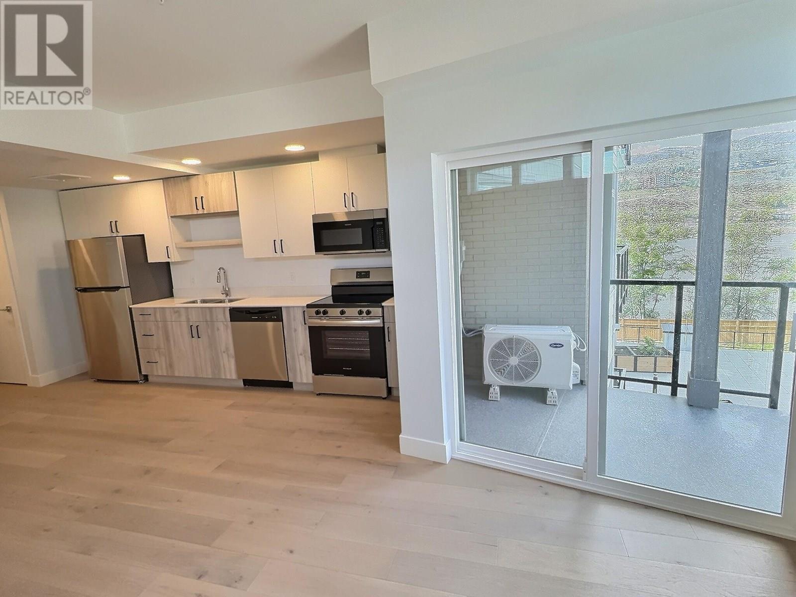 Photo 5 of 207 Royal Avenue Unit 308, Kamloops BC