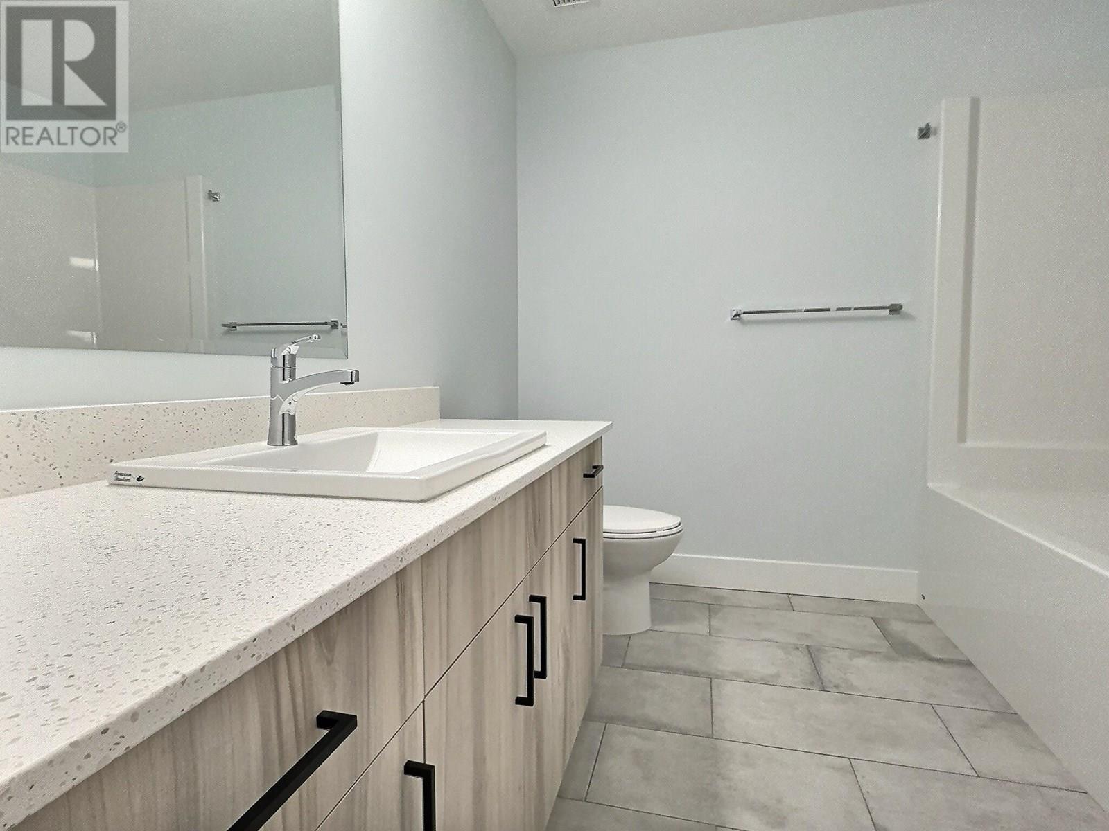 Photo 10 of 207 Royal Avenue Unit 308, Kamloops BC
