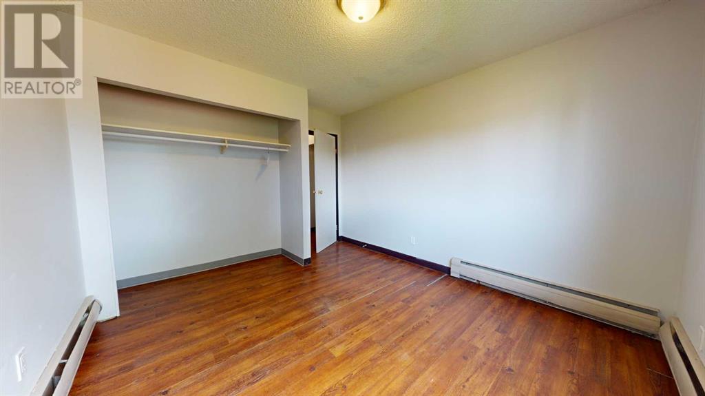 Photo 6 of 204 5117 44 Street, High Prairie AB