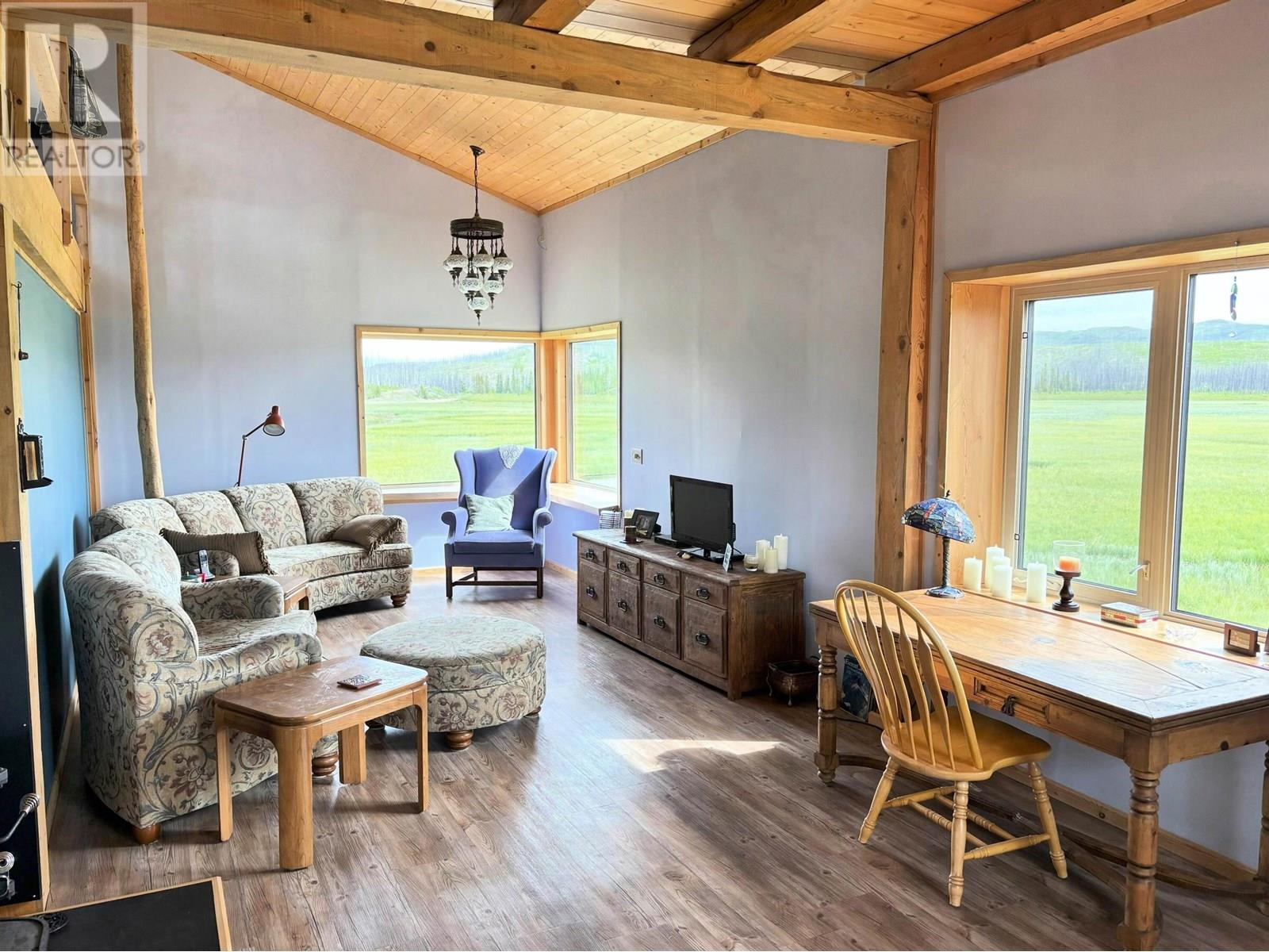 9397 NAZKO ROAD - 12