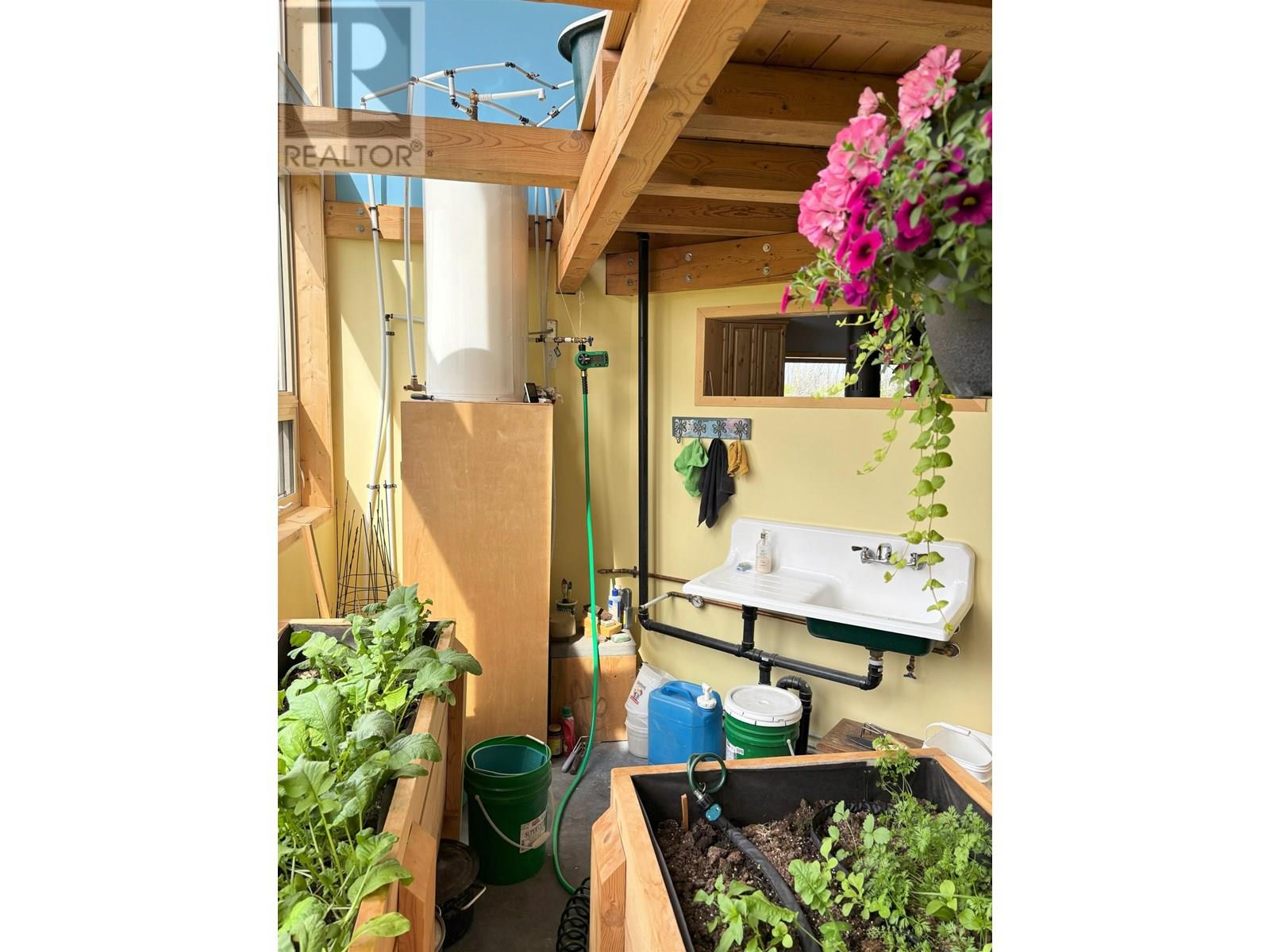 9397 NAZKO ROAD - 17