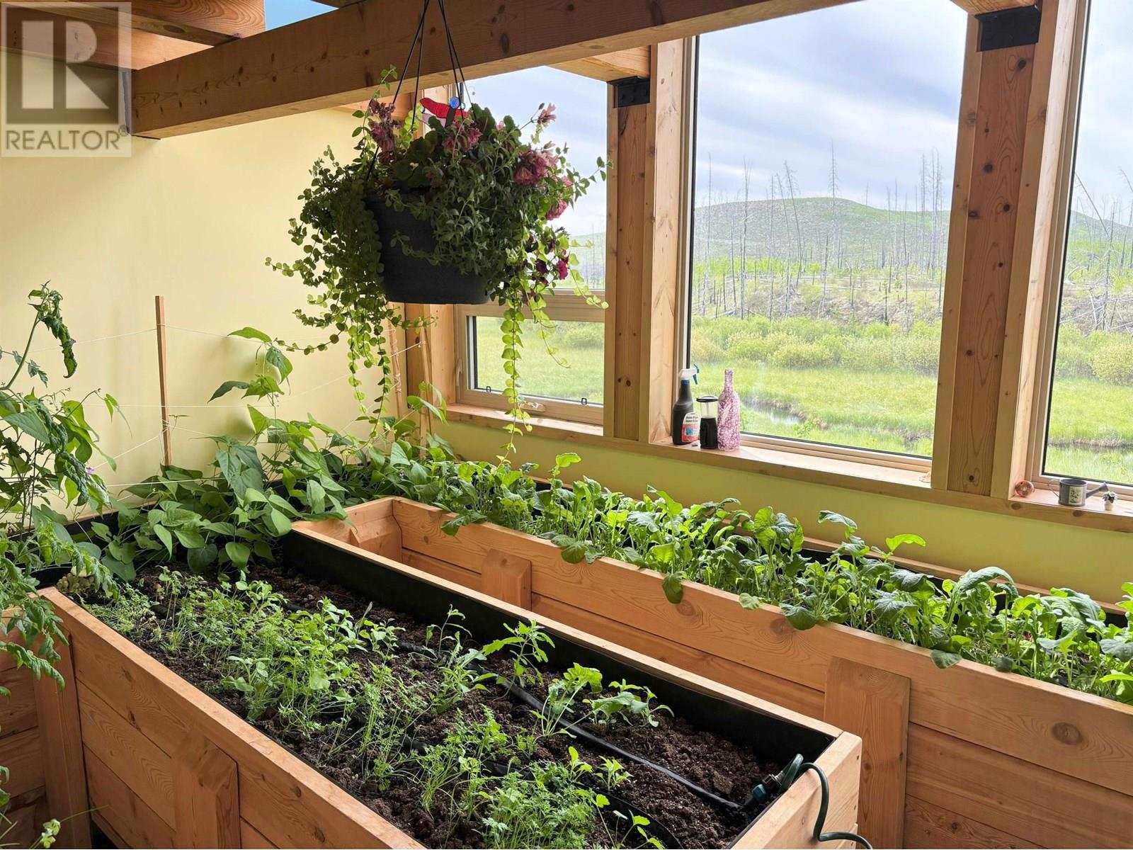 9397 NAZKO ROAD - 16