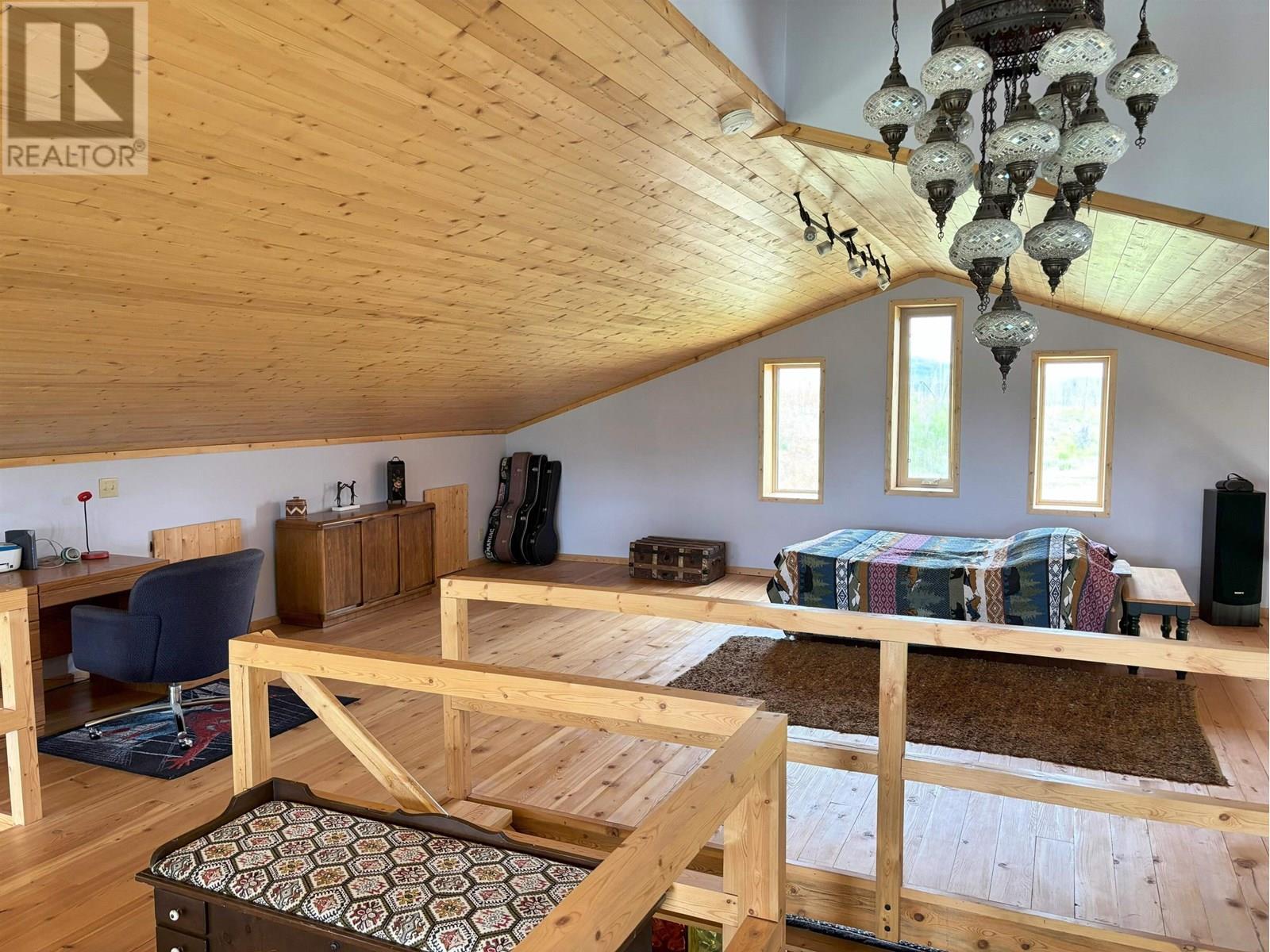 9397 NAZKO ROAD - 22