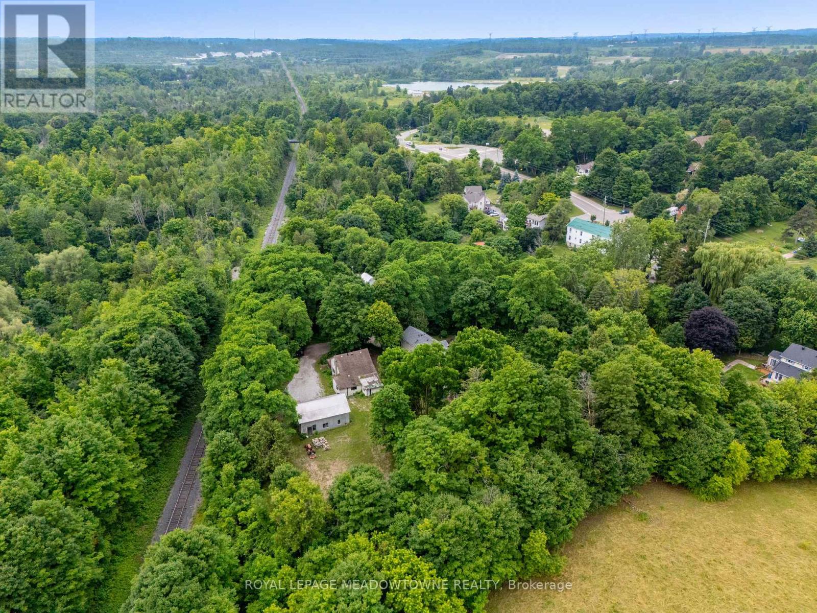 Photo 36 of 12363 Elizabeth Street, Halton Hills ON